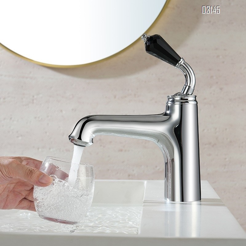 French crystal handle vintage bathroom basin faucet brass electroplated faucet single hole cold and hot wash basin faucet