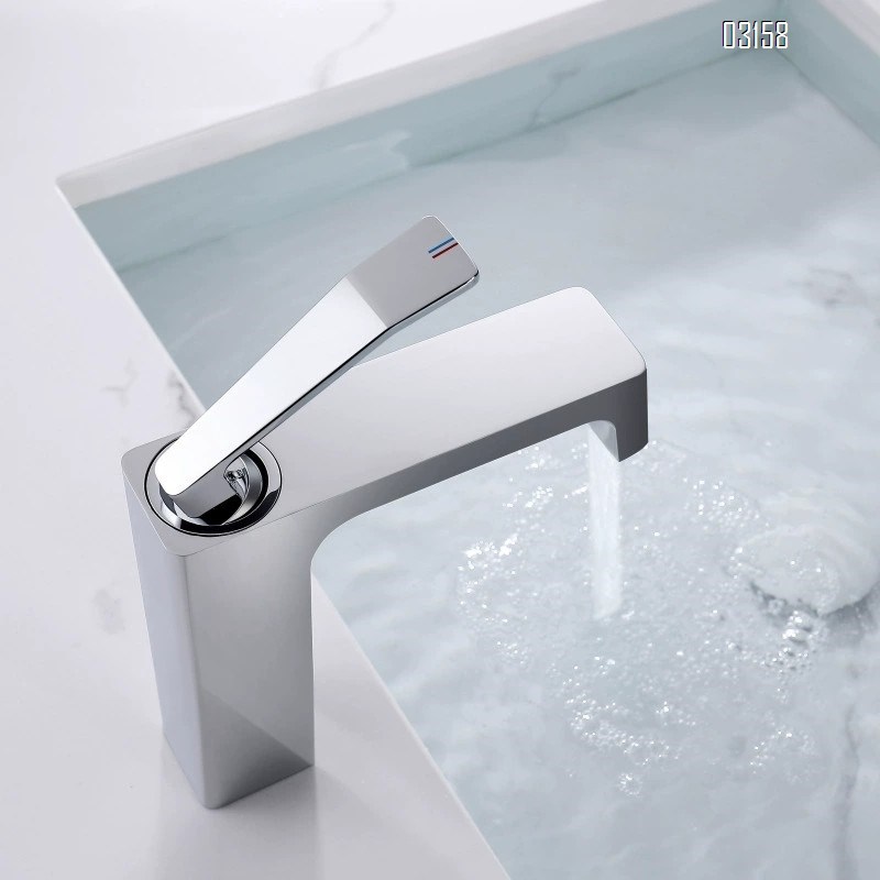 Golden bathroom basin faucet washroom washbasin single handle all Brass cold and hot water basin faucet