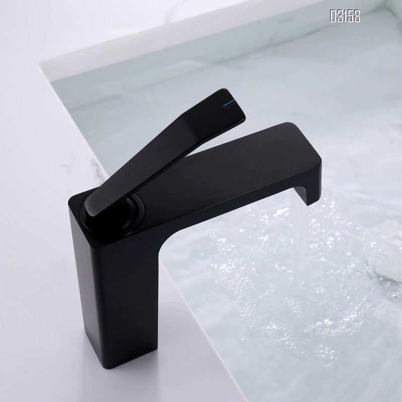 Golden bathroom basin faucet washroom washbasin single handle all Brass cold and hot water basin faucet