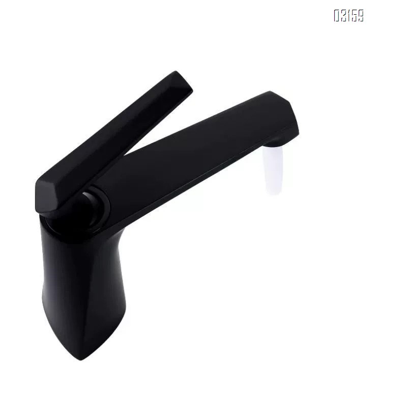 Brass Modern Cold and hot basin faucet bathroom countertop wash Single handle and Single Hole basin faucet Chrome