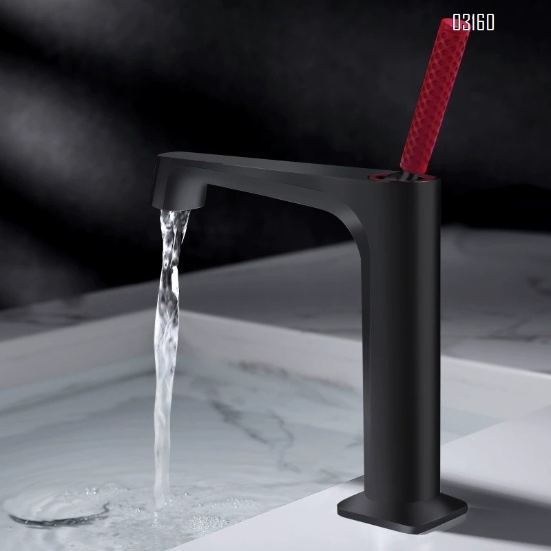 Luxury Gold Brass Cold and hot basin faucet bathroom countertop wash Single handle and Single Hole basin faucet Chrome