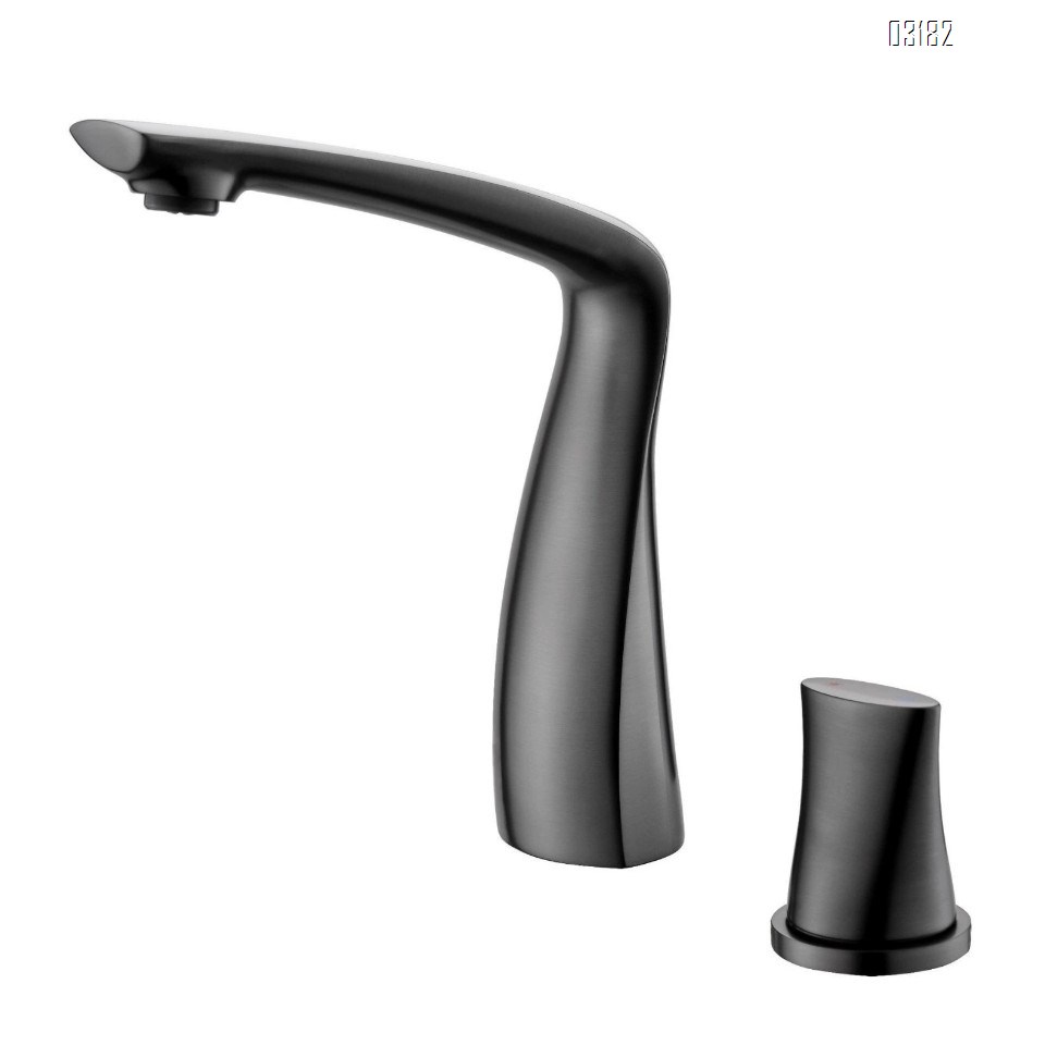 Luxury Brass split Three hole Separate Basin Faucet for washroom Cold and Hot water to prevent splashing water