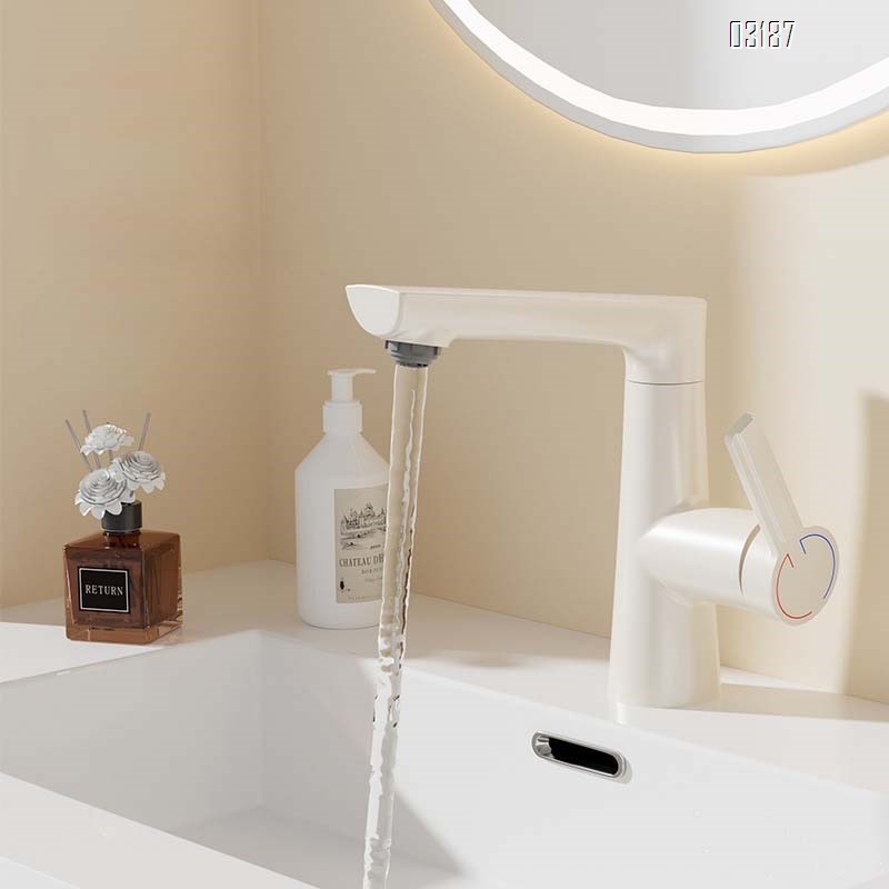 Cream style bathroom wash basin  faucet for homewith pull-out lift cold and hot cabinet all Brass faucet