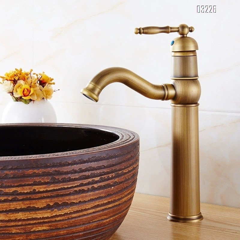 All-Brass antique-style sink faucet with hot and cold water handles rotate 360 degrees European vintage wash basin faucet