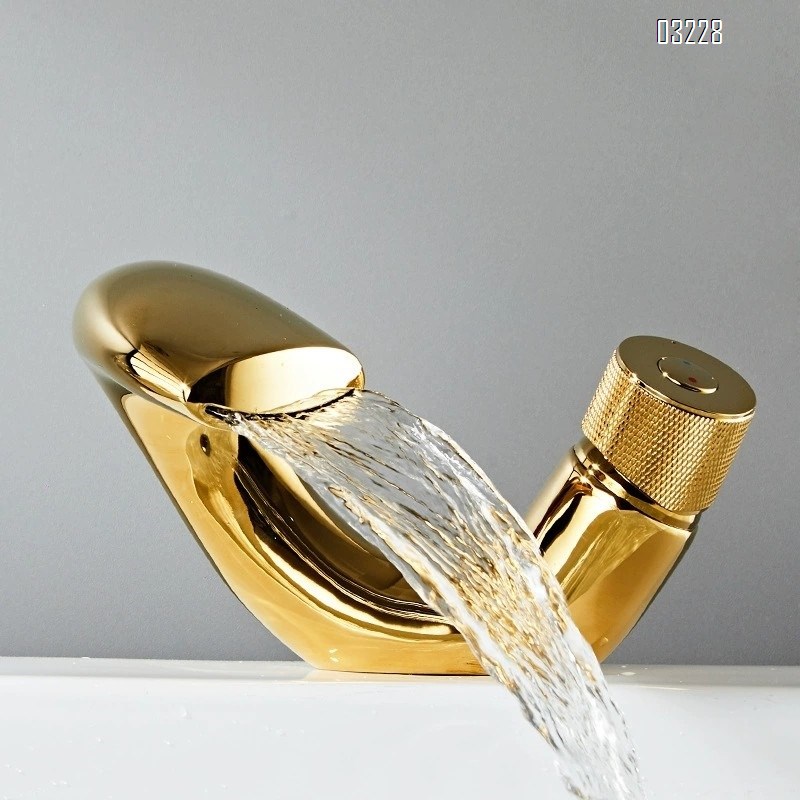 Luxury Brass Home Use Hot and Cold Water Faucet Under-Sink Basin Faucet Golden Creative Bathroom Waterfall Style Sink Tap