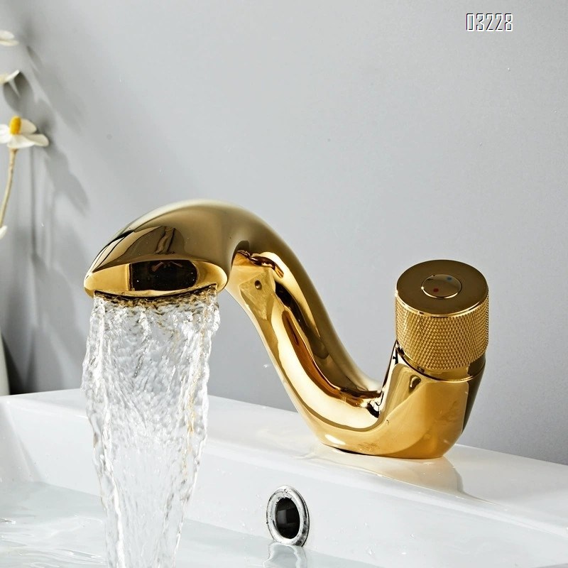 Luxury Brass Home Use Hot and Cold Water Faucet Under-Sink Basin Faucet Golden Creative Bathroom Waterfall Style Sink Tap