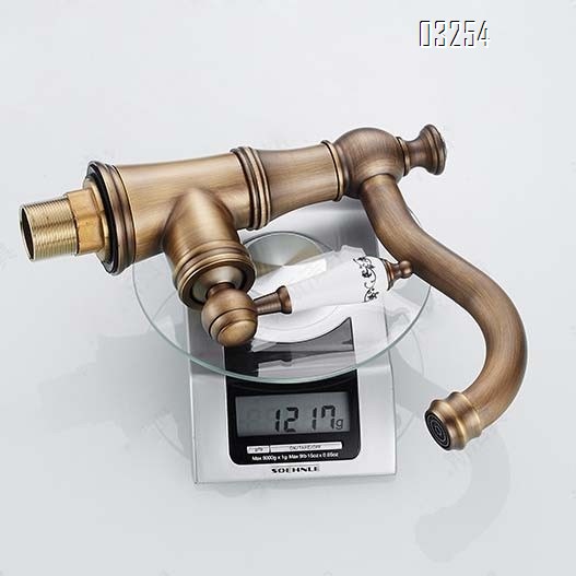 Brass European style antique bathroom wash basin faucet single hole cold and hot water 360°rotating faucet