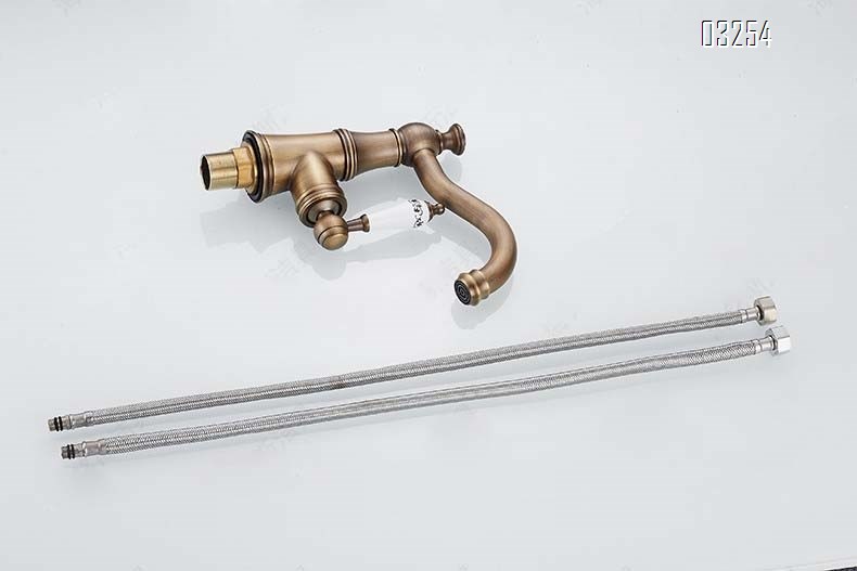 Brass European style antique bathroom wash basin faucet single hole cold and hot water 360°rotating faucet