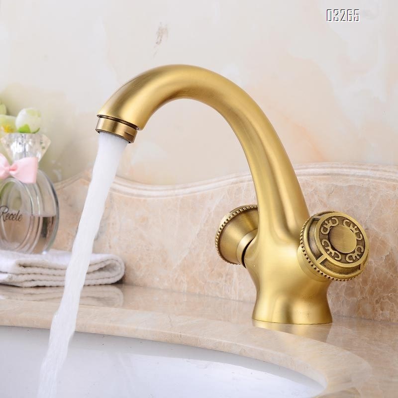 Gold European style full Brass wash basin cold and hot water faucet vintage bathroom sink single hole and handle copper craftsman pool faucet