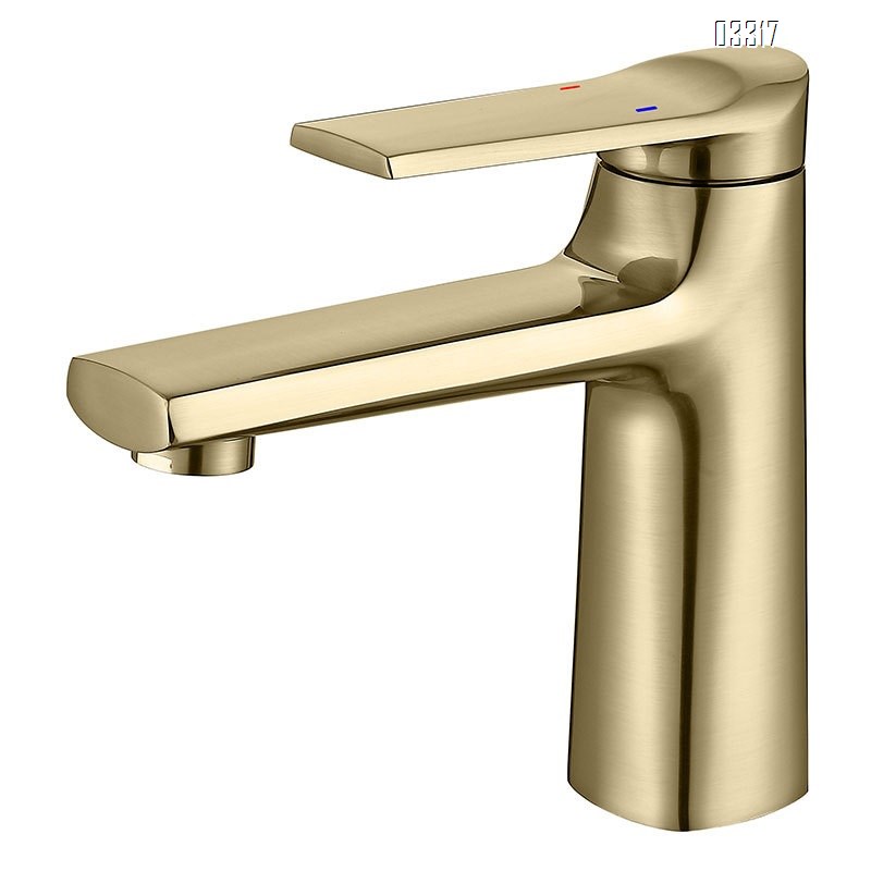 Brass single handle hot and cold faucet for wash basin with single hole countertop for home use black wash basin all copper wash basin Tap