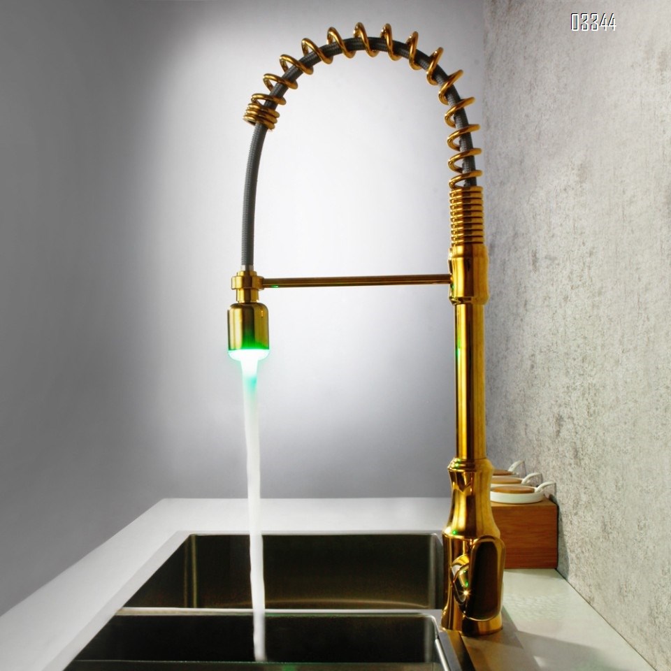 Brass Simple Spring modern Kitchen sink water Best Faucets Tap cold and hot mixing LED rotate pull-out kitchen faucet