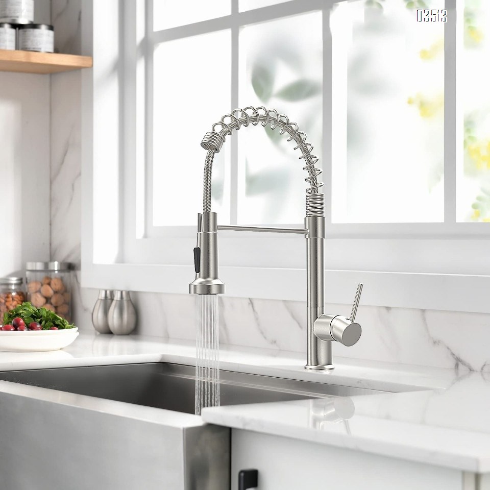 Kitchen Faucet with Pull Down Sprayer,Commercial Single Handle Brass Kitchen Faucets with Deck Plate,Brushed