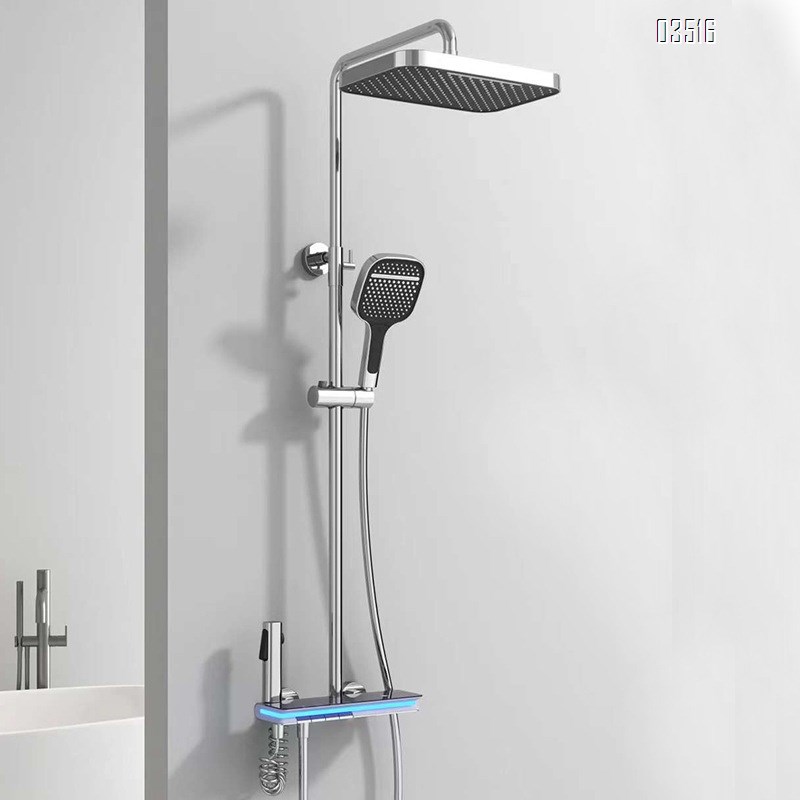 Themostatic Shower Head Set Spray Brass LED Ambient Light Rain Shower Constant Temperature Intelligent Digital Display Pressure Tap