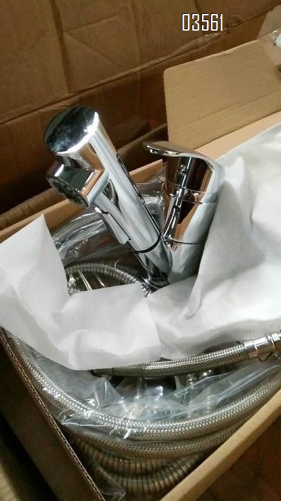 Pull Out Kitchen Faucet Hot & Cold Mixer Faucet Basin Faucet Single Handle Pull Out Down Sink Mixer Faucet