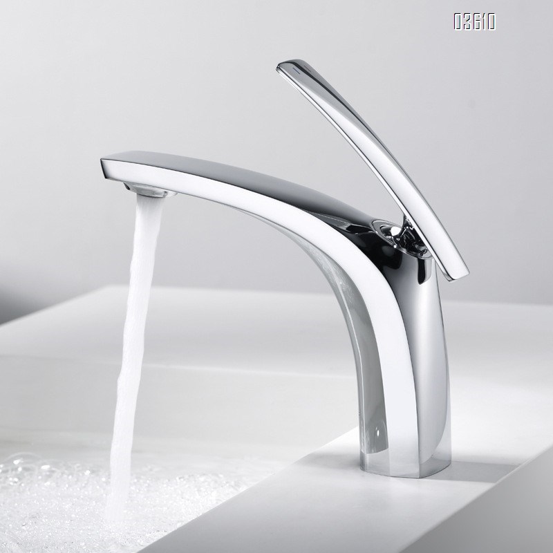 Modern Design Single Handle Basin Faucet Single Hole Deck-mounted Brass Basin Tap Hot & Cold Mixer for Bathroom