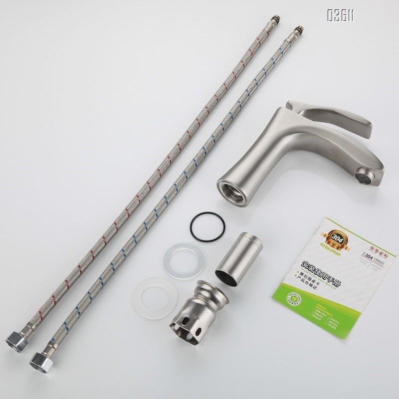High Quality Washroom Basin Mixer Taps with Concealed Aerator Water Sink Mixer Faucet Deck Mounted Bathroom Faucet