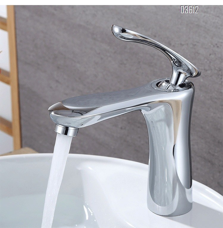 Chrome Waterfall Bathroom Faucet Lavatory Single Handle Brassl Bathroom Sink Faucet Washbasin Faucet for Bathroom