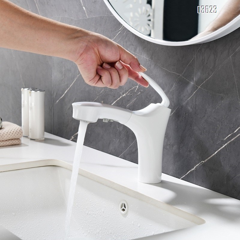 Modern White Brass Basin Faucet Dual Function  with Ceramic Core Pull-Out Hot & Cold Water for Kitchen Sink Bathroom Wash Basin