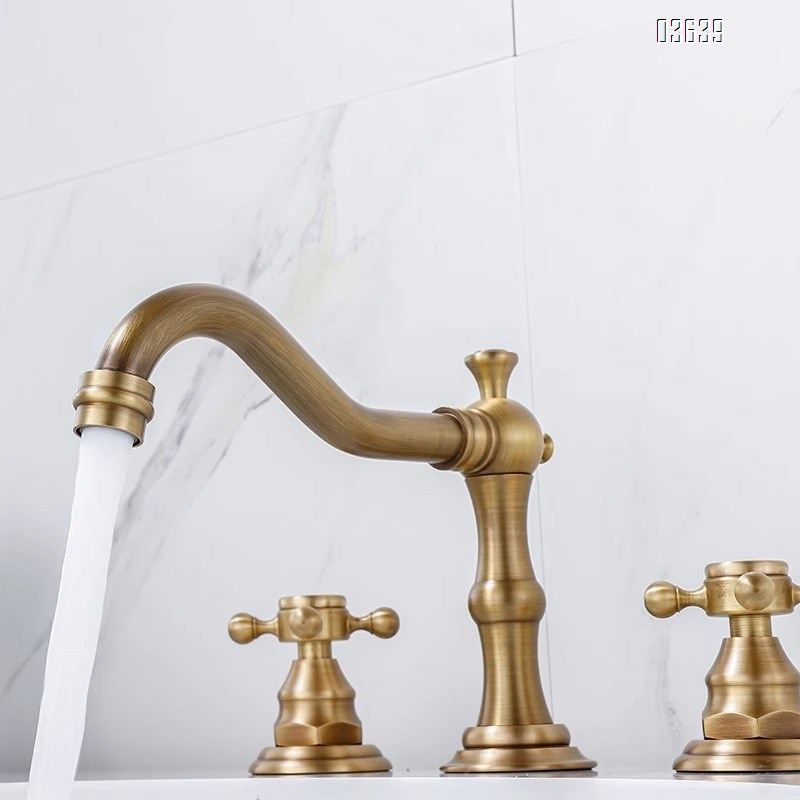 European Design Dual Handle 3 Holes Basin Faucet Deck Mounted Antique Brass Luxury Home Bathroom Antique Vanity Sink Faucet
