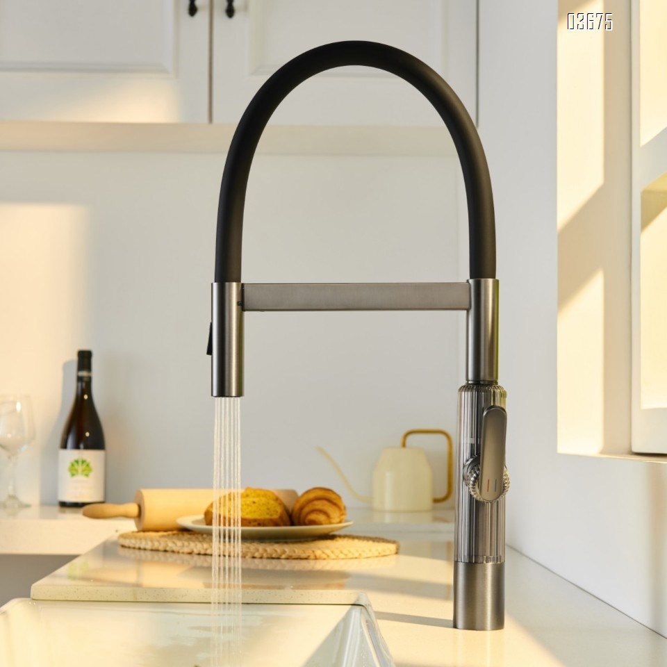 Universal rotating, pull-out kitchen faucet, hot and cold water faucet, all-Brass , extendable sink for washing vegetables, household