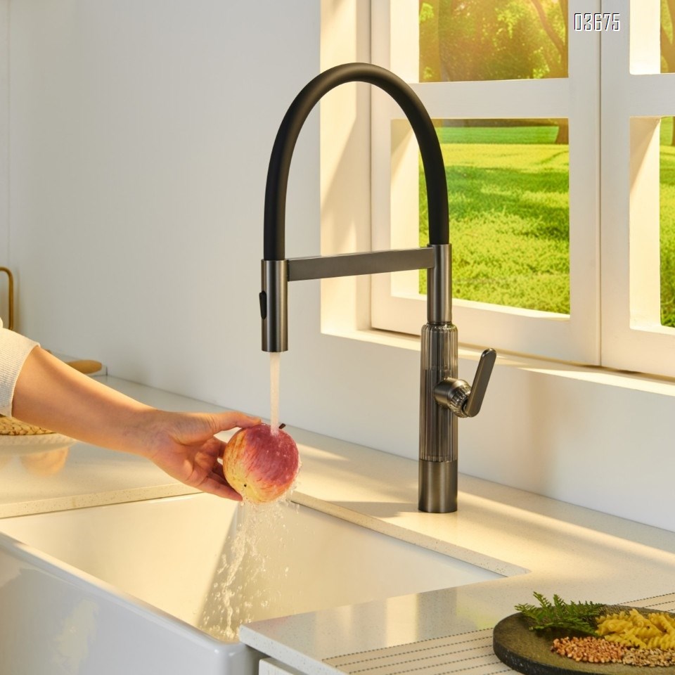 Universal rotating, pull-out kitchen faucet, hot and cold water faucet, all-Brass , extendable sink for washing vegetables, household