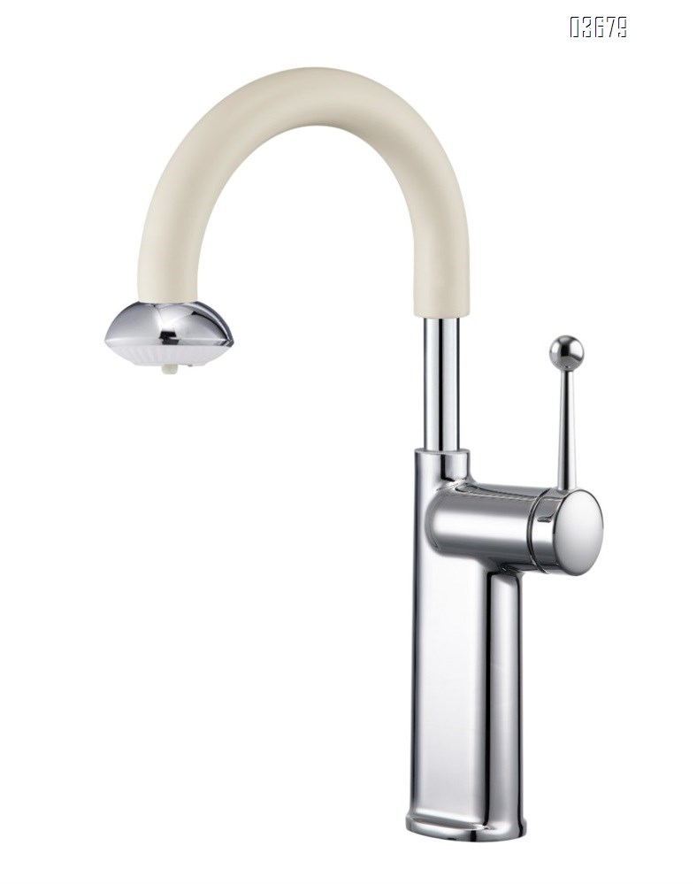 European-style U-bend bathroom faucet with copper finish, luxury minimalist vessel sink faucet for washbasin, hot and cold water mixer