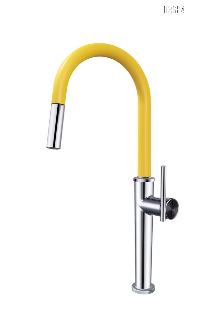 Gold Kitchen Faucet for Home Use, Magnetic Pull-Down Swivel Faucet for Vegetable Washing Sink, Dual-Temperature (Hot & Cold) Splash-Resistant Faucet