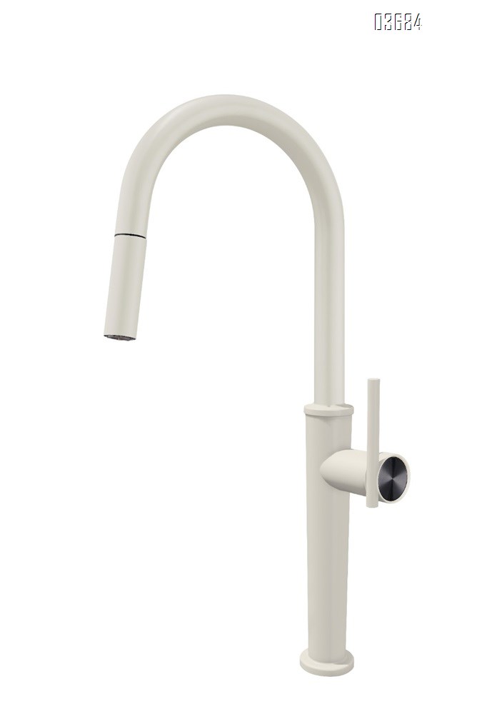 Gold Kitchen Faucet for Home Use, Magnetic Pull-Down Swivel Faucet for Vegetable Washing Sink, Dual-Temperature (Hot & Cold) Splash-Resistant Faucet