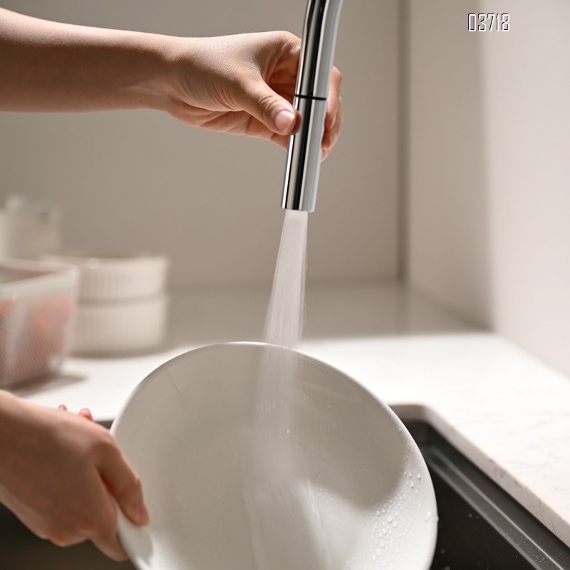 Chrome Pull-out Two Hole Stainless Steel Hot Cold Water Deck Mounted Single Handle Vegetable Kitchen Faucets Mixer Sink Taps